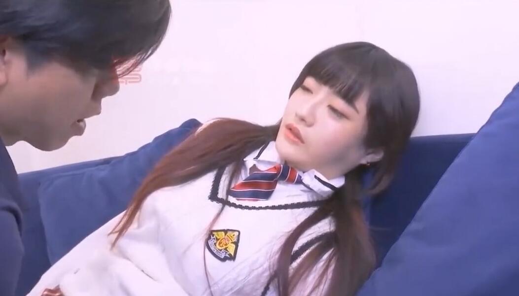 软嘴唇工作室・沈娜娜・催眠系列上・泼辣表妹迷幻后・乖巧操控自如