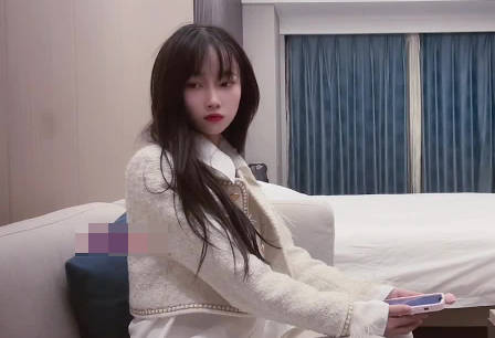 杏吧原创・约操高颜值美院大学生-鬼脚七