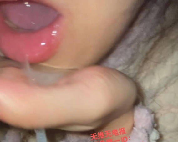 海角社区・我和亲妹妹拿下第一次口爆