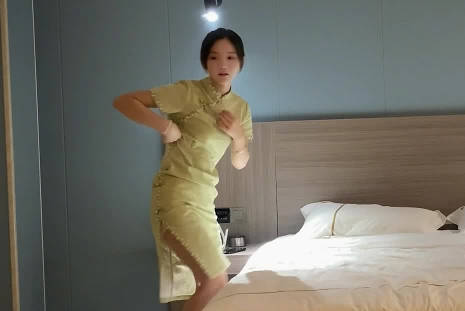 麻豆射区・旗袍少女完美肉体玉乳美腿纤腰丰臀・大象探花