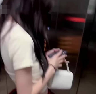 美胸幼师小身板好玩特别是一双脚摩擦的给力啊胸特好看・深情小K