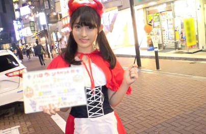GANA-2191 ハロウィンムードの渋谷で可爱いお姫様を発见！！狼が彼女を袭う！まんざらではお姫様は快楽で喘ぎに喘ぐ！パイパンお姫様に狼オ●ン●