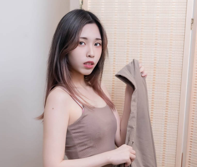 JVID・女记者本该是潜入调查・却在性感按摩中潮吹绝顶・茶理