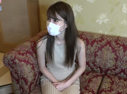 FC2PPV-1174357-超漂亮的服装店员在拍摄过程中生生但在拍摄