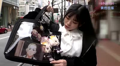 SUKE-144 【最強カワイイZ世代爆乳女子】Hカップのおっぱいを無邪気に揺らして推し活中♪お金のためならチ●ポもハメちゃうイマドキオタク女子登場！！バニーコスが史上N
