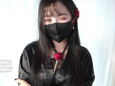 淫荡女房东上门收租交不起房租就乖乖用鸡巴偿还吧-懒懒猪