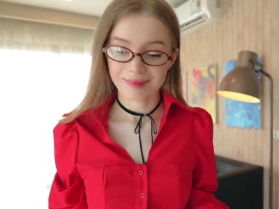 俄罗斯神颜美女家教老师骚穴太紧学生硬到炸・眼镜黑丝高跟被操到腿软求饶