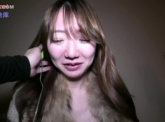 FC2PPV-4577730巨胸前女优狂插大泄三人混战不止